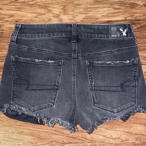 American Eagle Outfitters Black Jean Shorts - Picture 3 of 4